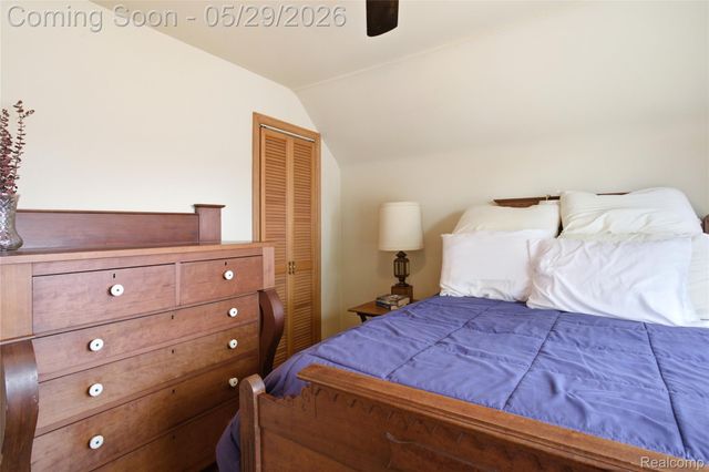 1188 Champaign Road, Lincoln Park, MI 48146