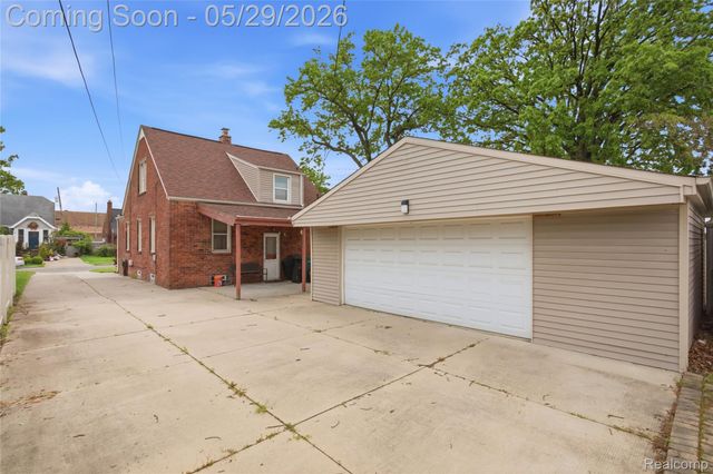 1188 Champaign Road, Lincoln Park, MI 48146
