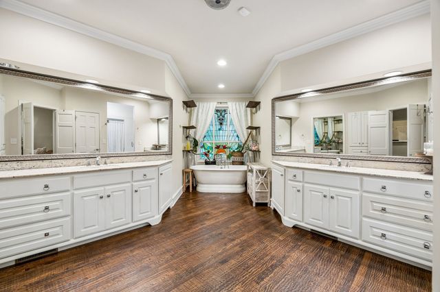 619 Sorita Circle, Heath, TX 75032