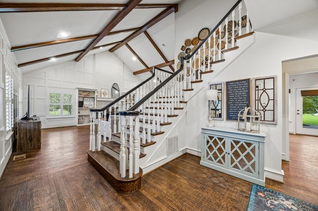 619 Sorita Circle, Heath, TX 75032