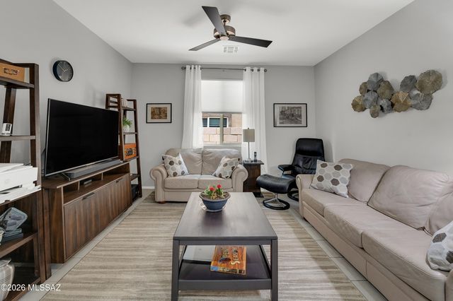 17369 S Nicholas Falls Drive, Vail, AZ 85641