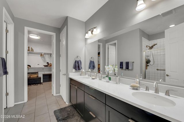 17369 S Nicholas Falls Drive, Vail, AZ 85641