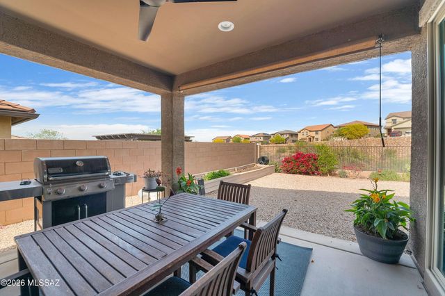 17369 S Nicholas Falls Drive, Vail, AZ 85641