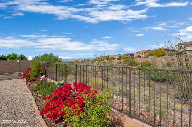 17369 S Nicholas Falls Drive, Vail, AZ 85641
