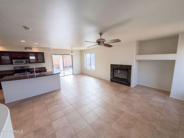 25583 W PIONEER Street, Buckeye, AZ 85326