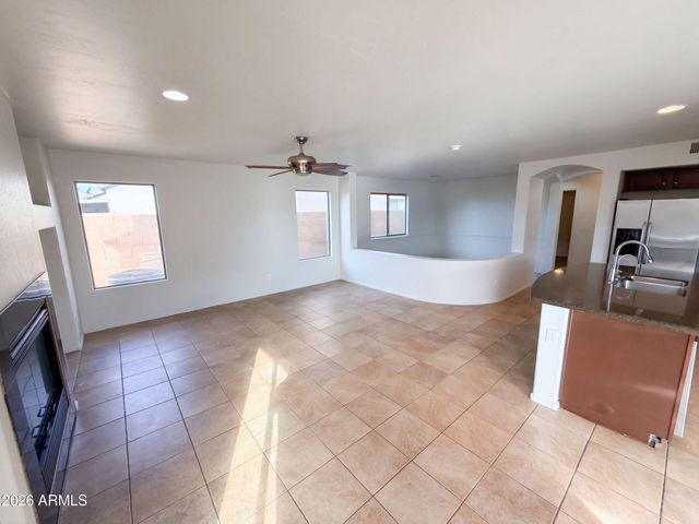 25583 W PIONEER Street, Buckeye, AZ 85326