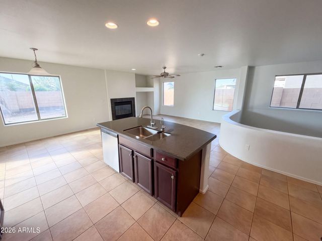 25583 W PIONEER Street, Buckeye, AZ 85326