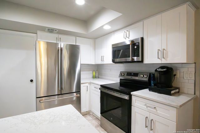 15054 Misty Bnd, San Antonio, TX 78217