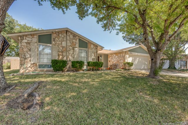 15054 Misty Bnd, San Antonio, TX 78217