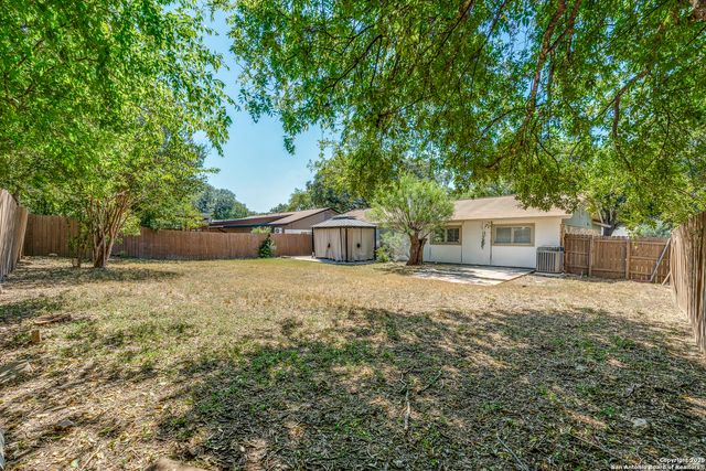 15054 Misty Bnd, San Antonio, TX 78217