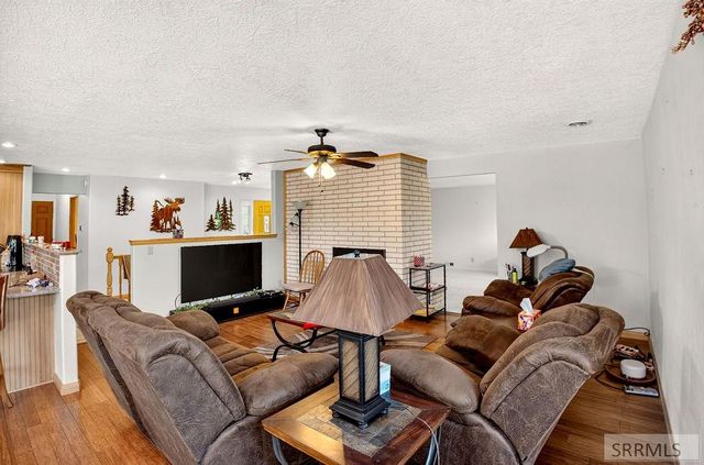 1255 Chokecherry Dr, Pocatello, ID 83204