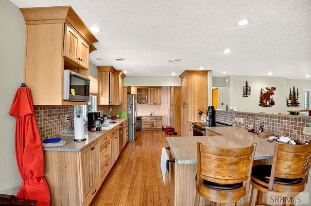 1255 Chokecherry Dr, Pocatello, ID 83204