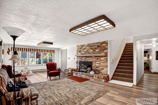 1255 Chokecherry Dr, Pocatello, ID 83204