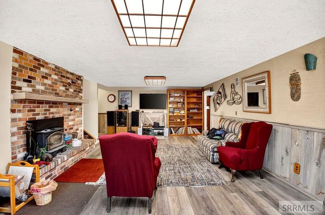 1255 Chokecherry Dr, Pocatello, ID 83204