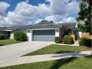 47 Baytree Circle, Boynton Beach, FL 33436
