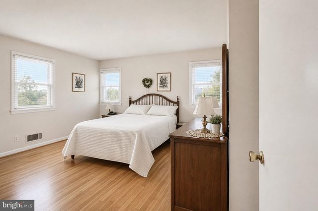 815 BRANFORD CIR, Lutherville Timonium, MD 21093