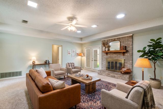 525 Medalist Street, Paris, TX 75460