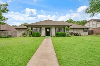 525 Medalist Street, Paris, TX 75460