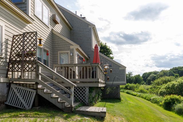 388 Western Ave Unit B2, Henniker, NH 03242