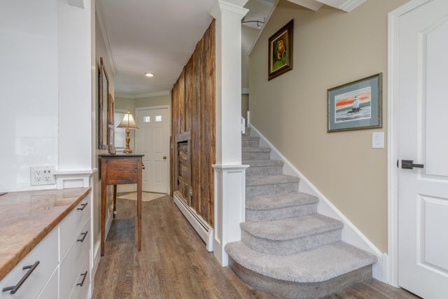 388 Western Ave Unit B2, Henniker, NH 03242