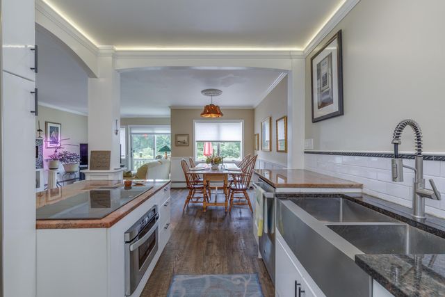 388 Western Ave Unit B2, Henniker, NH 03242