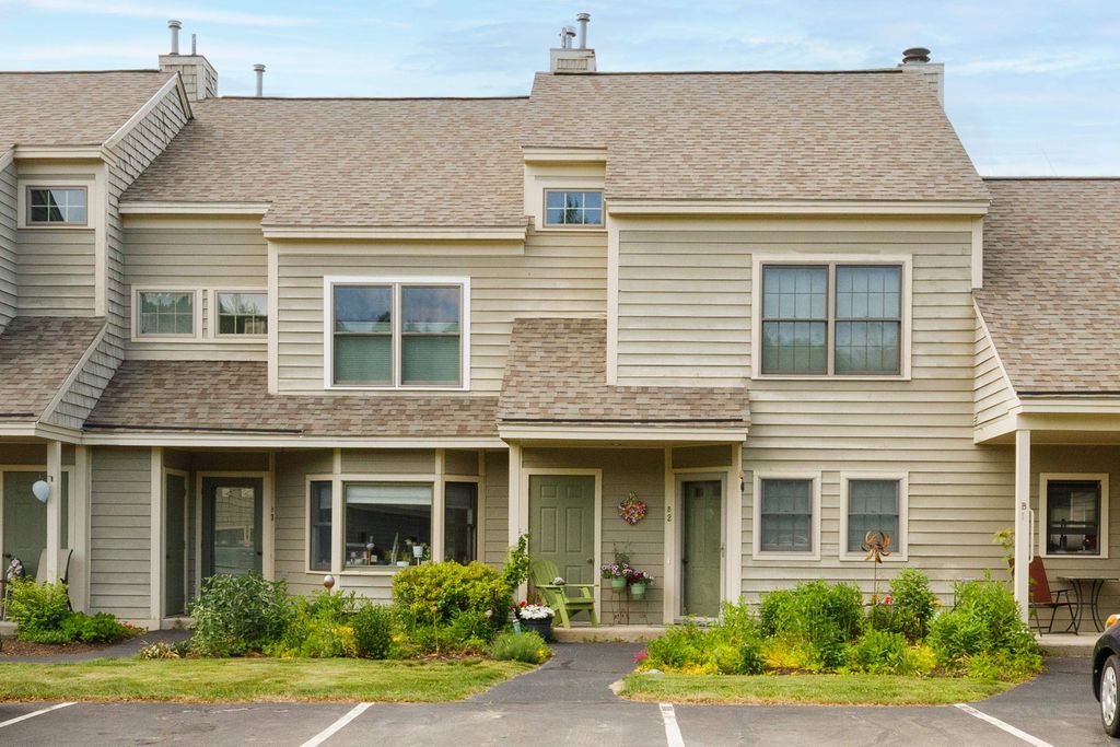388 Western Ave Unit B2, Henniker, NH 03242
