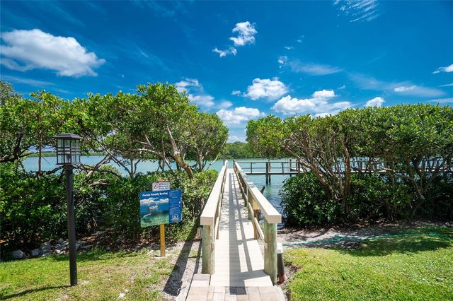 2225 N BEACH ROAD 402, Englewood, FL 34223