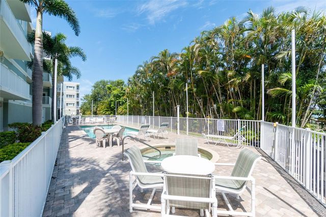 2225 N BEACH ROAD 402, Englewood, FL 34223