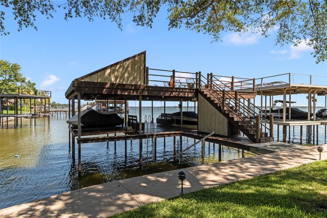 1820 Bounty View Drive, Tool, TX 75143