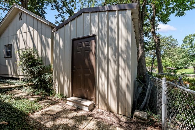 1820 Bounty View Drive, Tool, TX 75143
