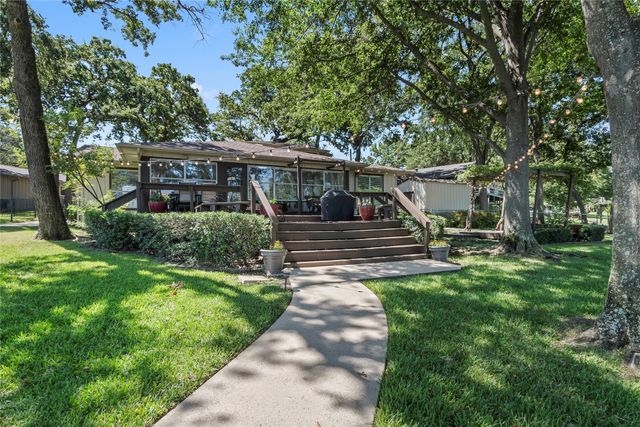 1820 Bounty View Drive, Tool, TX 75143