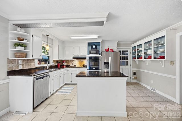 502 Camelot Drive, Salisbury, NC 28144
