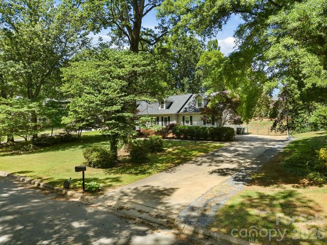 502 Camelot Drive, Salisbury, NC 28144