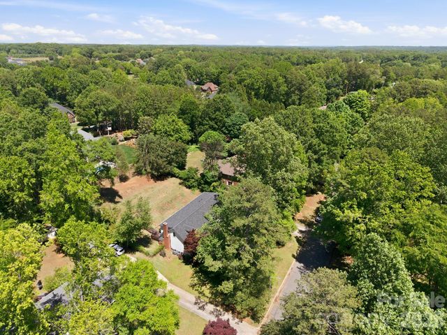 502 Camelot Drive, Salisbury, NC 28144