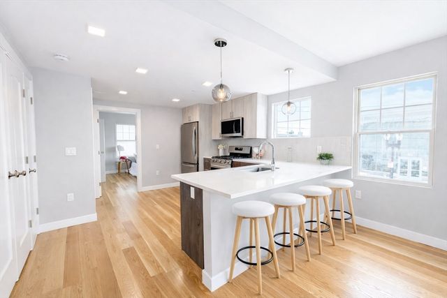 98 Prescott St 2a, Boston, MA 02128