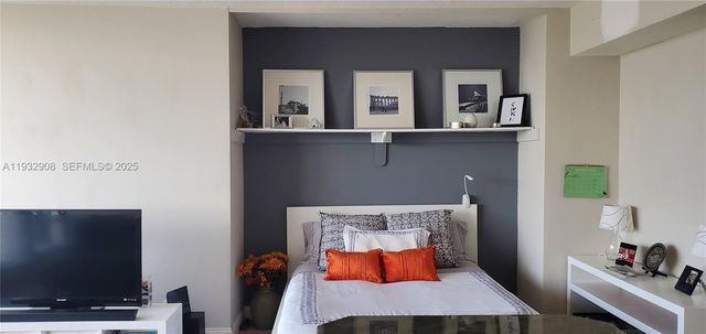 1720 Harrison St 10G, Hollywood, FL 33020