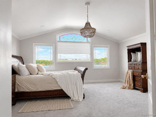 3858 Island Park Drive, Waterford, MI 48329