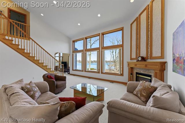 11245 Britney Lane, White Lake, MI 48386