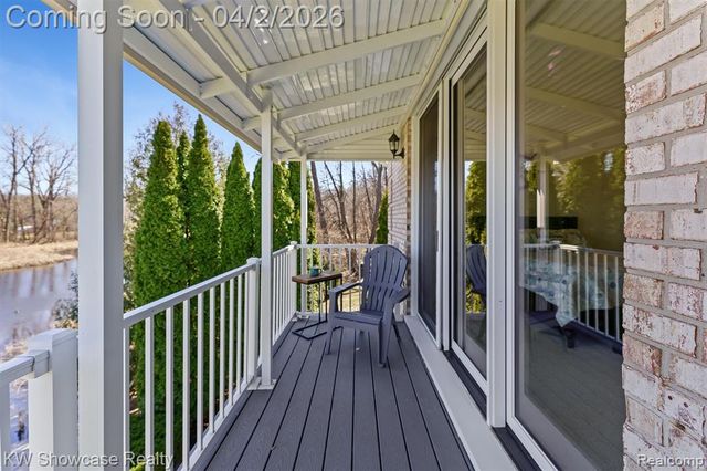 11245 Britney Lane, White Lake, MI 48386