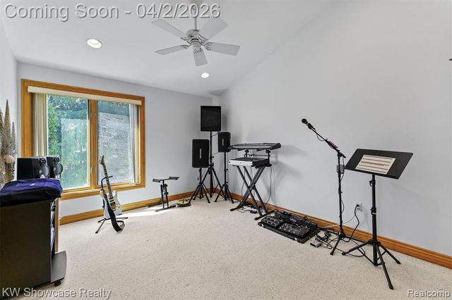 11245 Britney Lane, White Lake, MI 48386