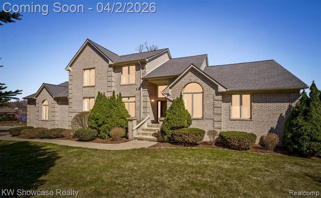11245 Britney Lane, White Lake, MI 48386