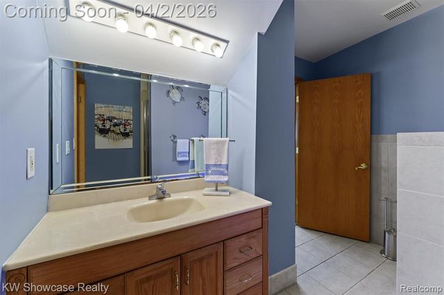 11245 Britney Lane, White Lake, MI 48386