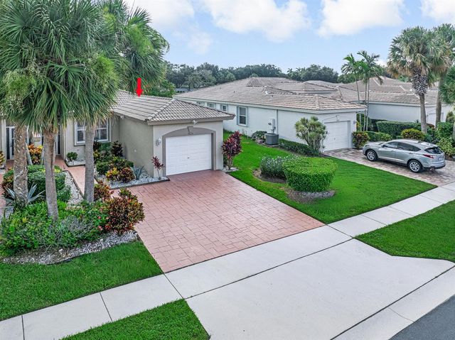 9636 Crescent View Drive N, Boynton Beach, FL 33437