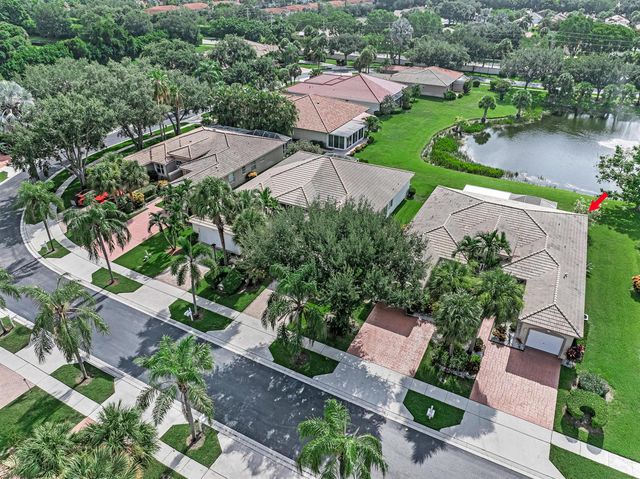 9636 Crescent View Drive N, Boynton Beach, FL 33437