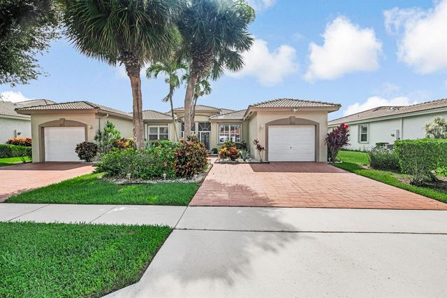 9636 Crescent View Drive N, Boynton Beach, FL 33437