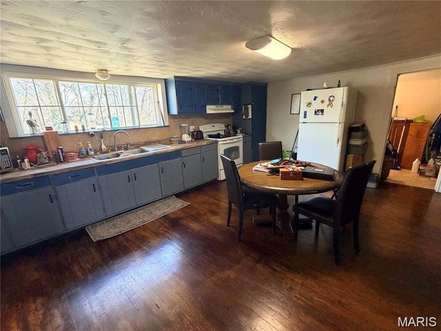 306 Field Street, Park Hills, MO 63601
