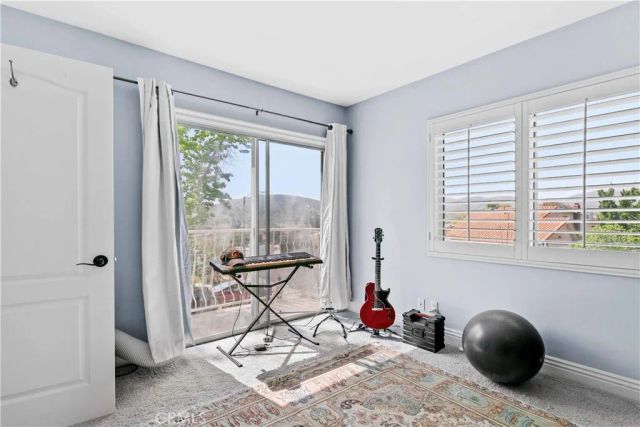 28820 Calabria, Agoura Hills, CA 91301
