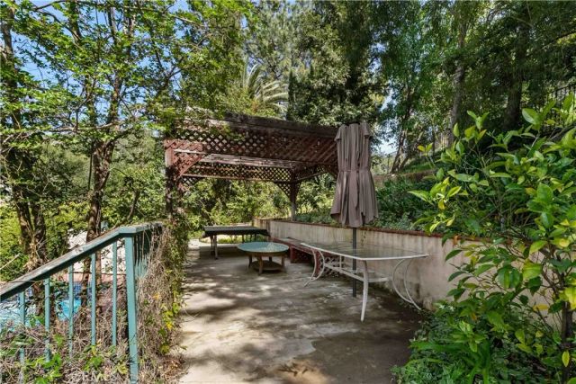 28820 Calabria, Agoura Hills, CA 91301