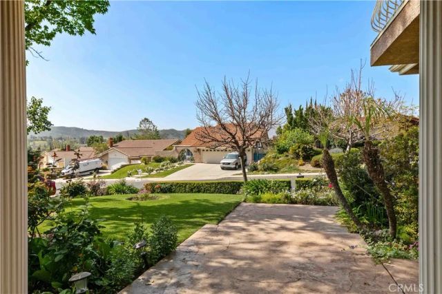 28820 Calabria, Agoura Hills, CA 91301