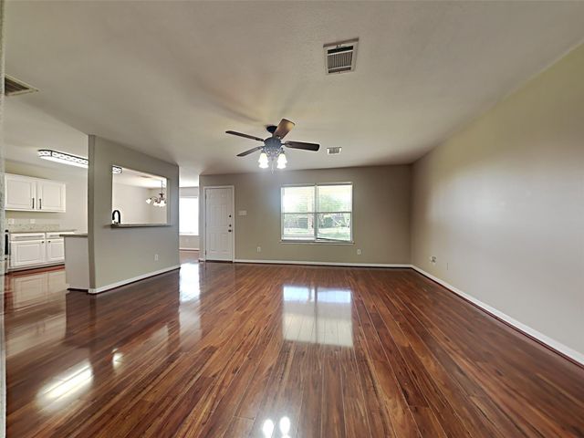 4631 Nueces River Loop, Spring, TX 77386
